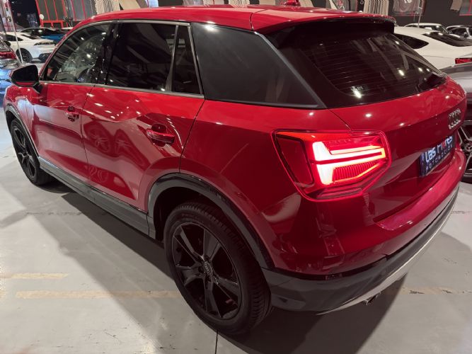 AUDIQ2 1.6 TDI DESING EDITION 116CV