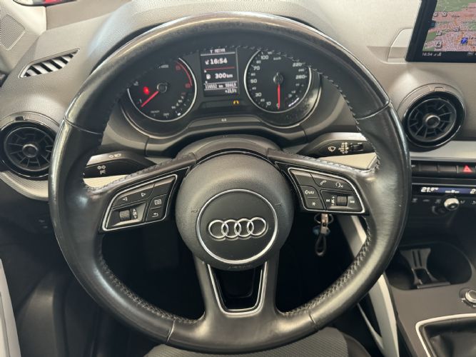 AUDIQ2 1.6 TDI DESING 116CV