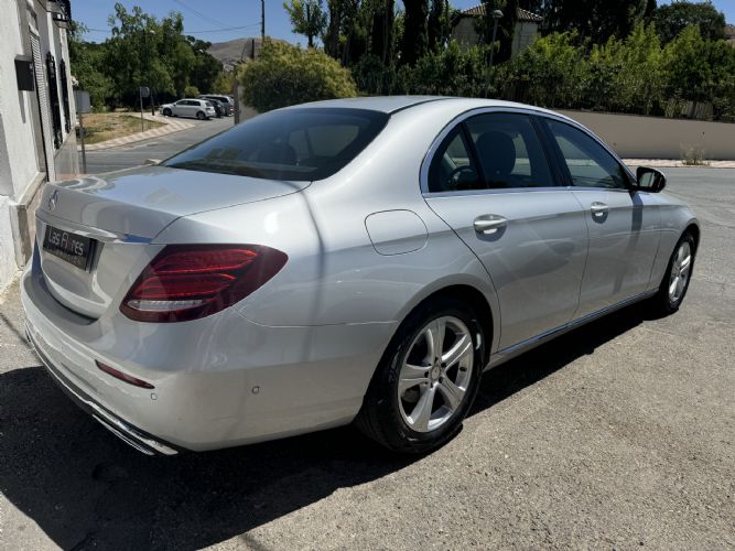 MERCEDESE220D AVANTGARDE 194 CV