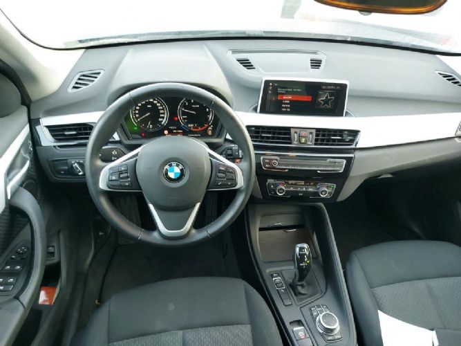 BMWX1 SDRIVE18I 140CV