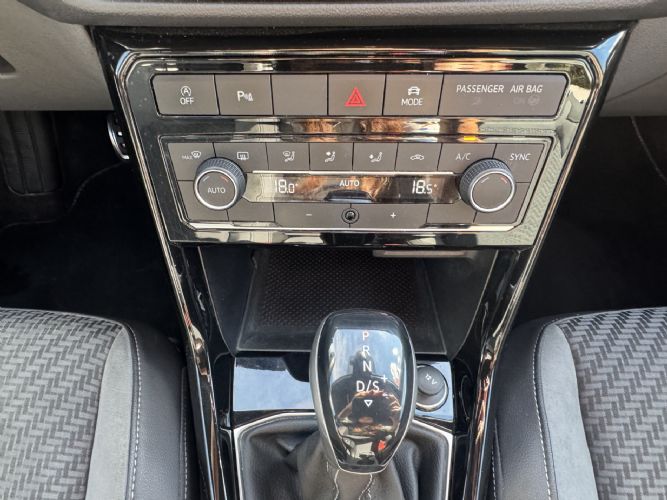 VOLKSWAGENT-CROSS 1.0 TSI 115CV RLINE DSG