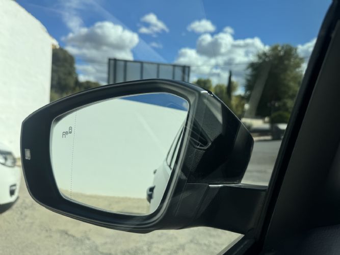 VOLKSWAGENT-CROSS 1.0 TSI 115CV RLINE DSG