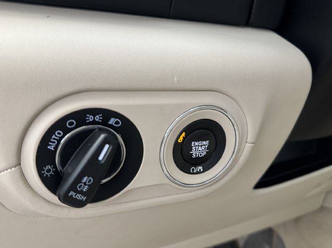 MASERATILEVANTE V6 350 HP AWD GRANLUSSO