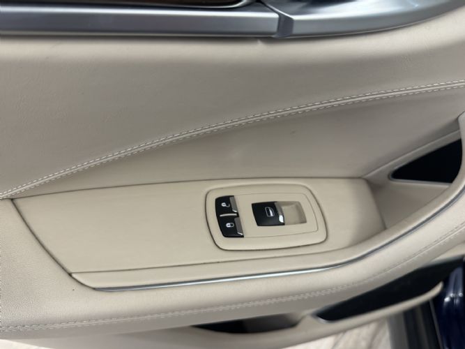 MASERATILEVANTE V6 350 HP AWD GRANLUSSO