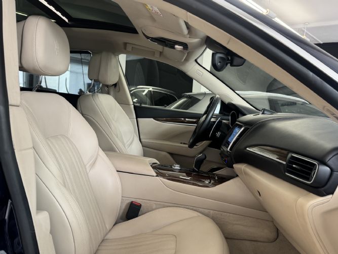 MASERATILEVANTE V6 350 HP AWD GRANLUSSO