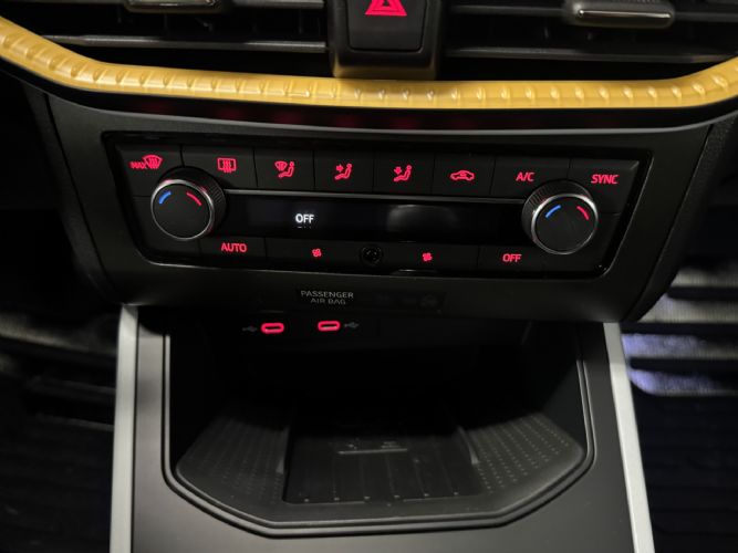 SEATARONA 1.0 TSI STYLE PLUS 110 CV