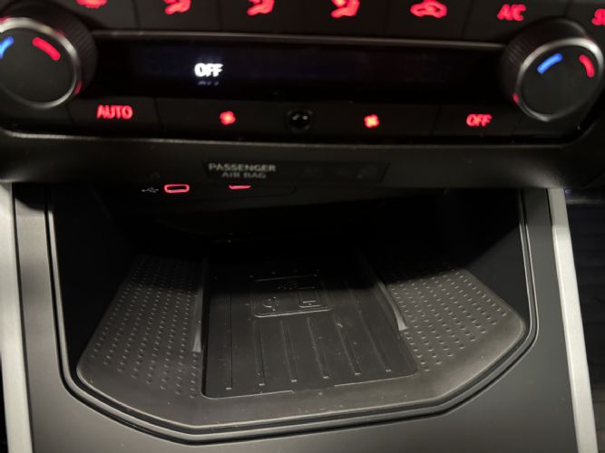 SEATARONA 1.0 TSI STYLE PLUS 110 CV