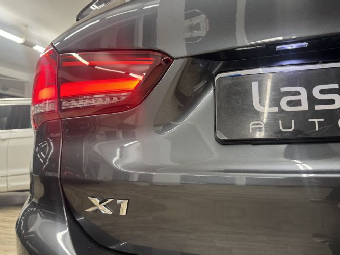 BMWX1 SDRIVE18I 140CV