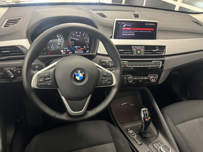 BMWX1 SDRIVE18I 140CV