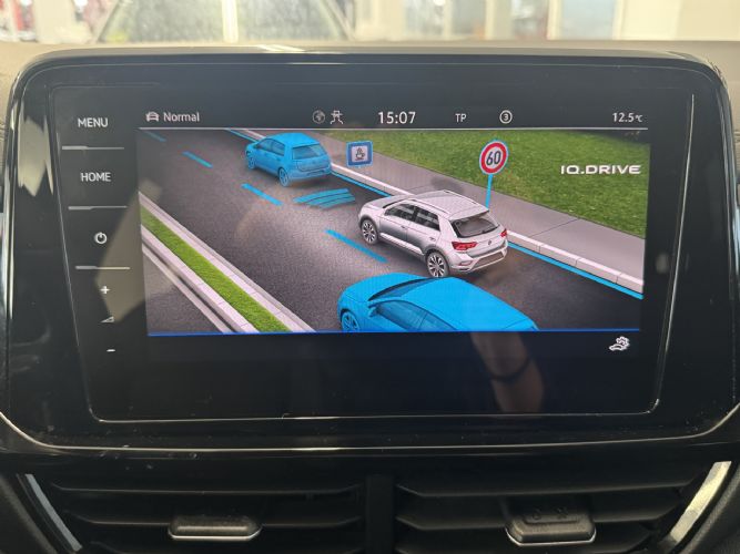 VOLKSWAGENT-ROC RLINE 2.0 TDI DSG 150CV BLACK STYLE