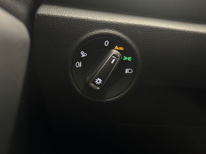 VOLKSWAGENT-ROC RLINE 2.0 TDI DSG 150CV BLACK STYLE