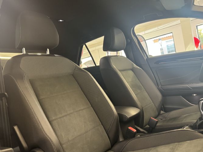 VOLKSWAGENT-ROC RLINE 2.0 TDI DSG 150CV BLACK STYLE