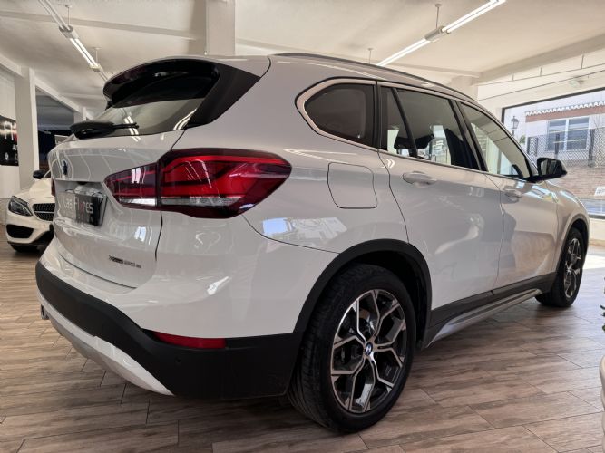 BMWX1 XDRIVE 25e 220CV