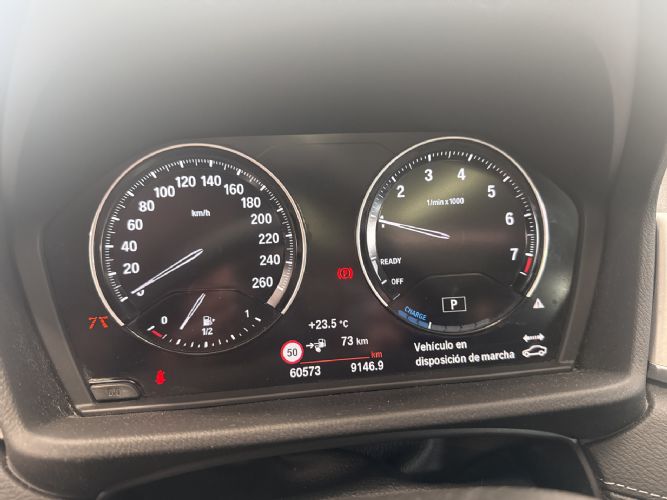 BMWX1 xDrive 25 e Pack M 220CV