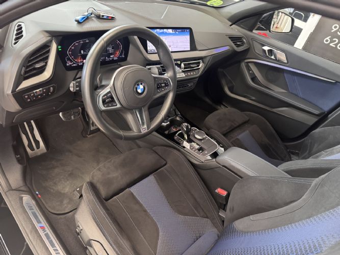 BMW118D M SPORT