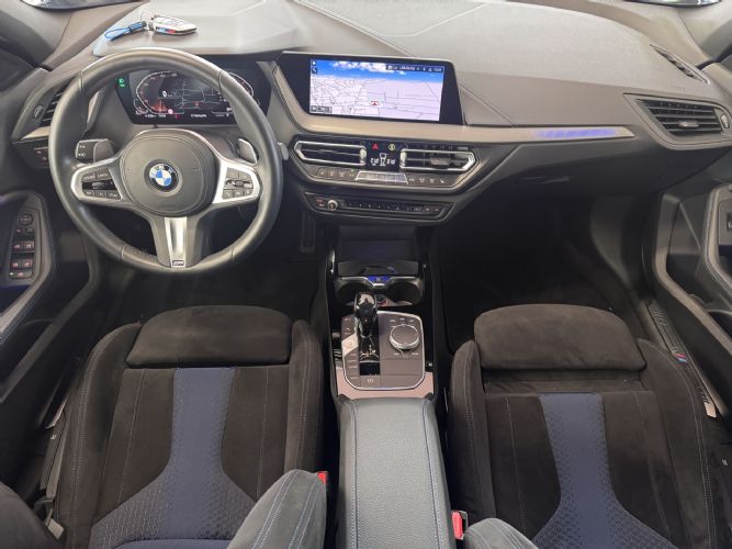 BMW118D M SPORT