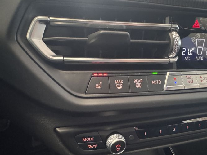 BMW118D M SPORT