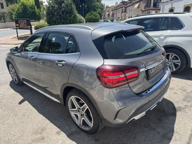 MERCEDESGLA 200D AMG