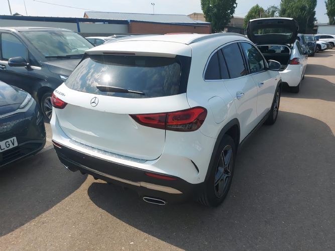 MERCEDESGLA 250e AMG