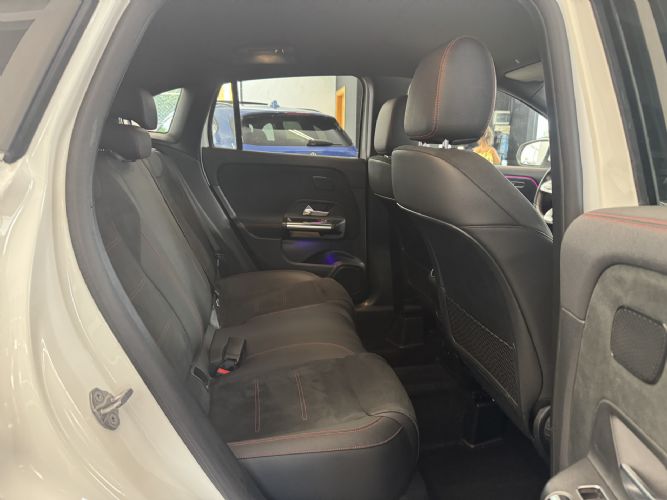 MERCEDESGLA 250e AMG