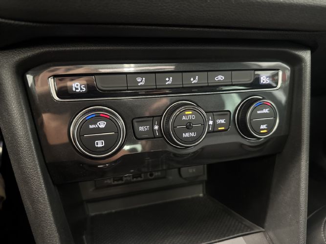 VOLKSWAGENTIGUAN RLINE 2.0 TDI 150CV DSG