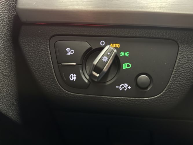 AUDIQ5 SPORTBACK 40TDI 204CV SLINE BLACK LINE S-TRONIC