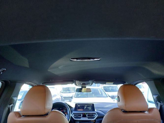 BMWX4 xDRIVE 20D Pack M