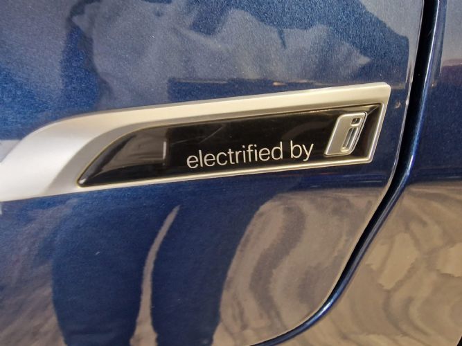 BMWX1 XDRIVE25E XLINE 220CV