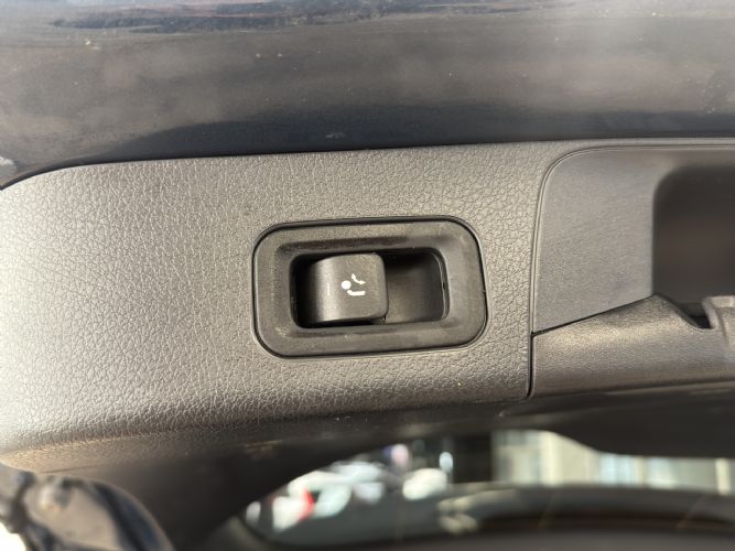 MERCEDESGLB 200D AMG 8G-DCT 7PLAZAS