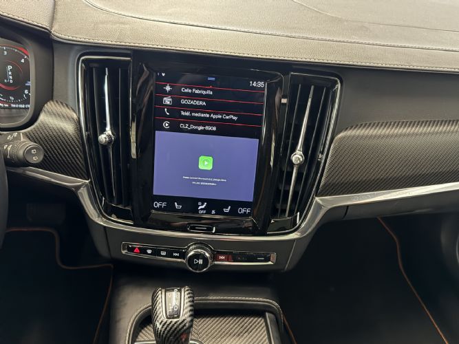 VOLVOV90 CROSS COUNTRY D4 190CV OCEAN RACE