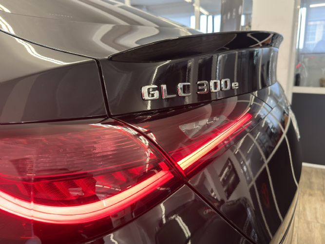 MERCEDESGLC 300e Coupe AMG