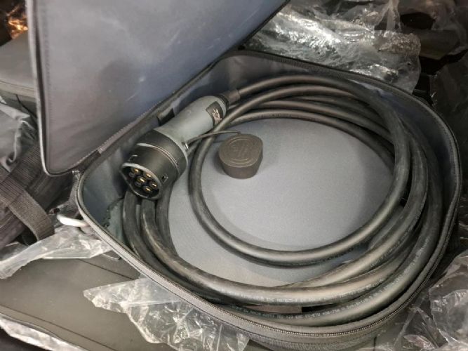 MERCEDESGLC 300e Coupe AMG