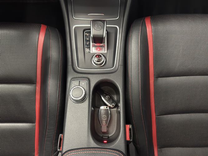 MERCEDESA45 AMG 4MATIC