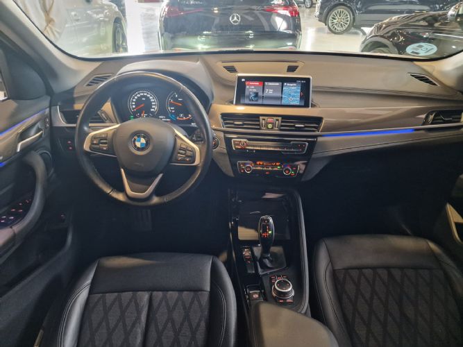 BMWX1 XDRIVE18D 150CV