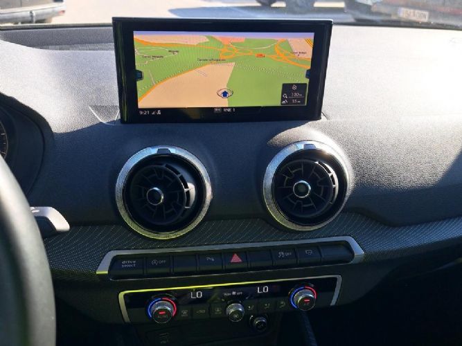 AUDIQ2 35 TDI 150CV BLACK LINE STRONIC