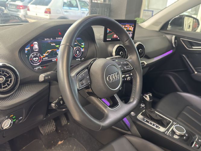 AUDIQ2 35 TDI 150CV BLACK LINE STRONIC