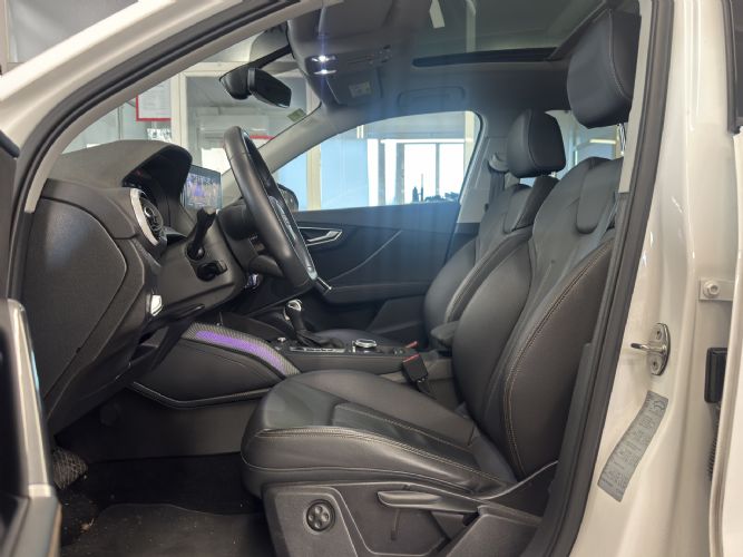 AUDIQ2 35 TDI 150CV BLACK LINE STRONIC
