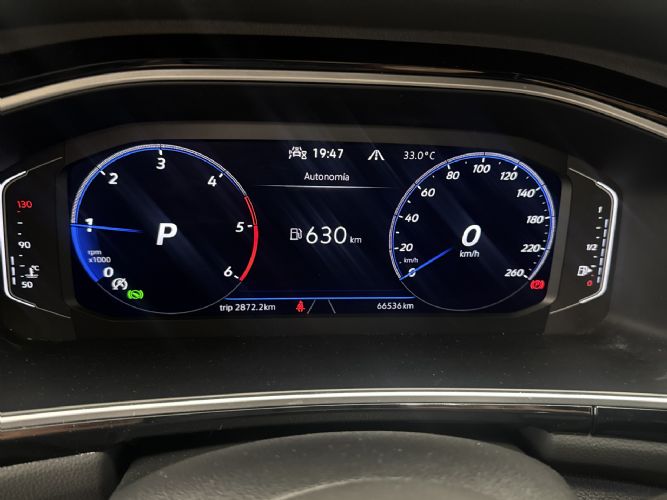 VOLKSWAGENT-ROC 2.0 TDI RLINE 110KW 150CV DSG
