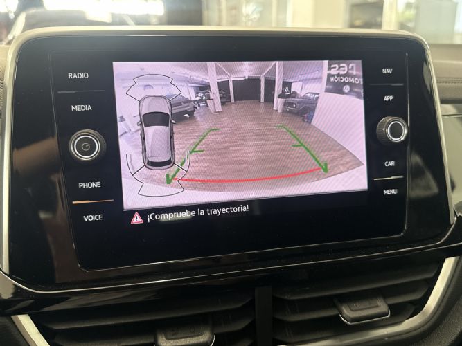 VOLKSWAGENT-ROC 2.0 TDI RLINE 110KW 150CV DSG