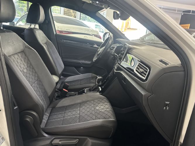 VOLKSWAGENT-ROC 2.0 TDI RLINE 110KW 150CV DSG