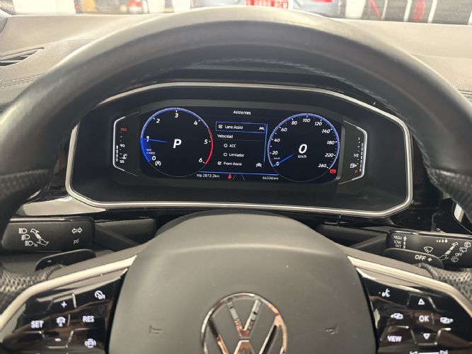 VOLKSWAGENT-ROC 2.0 TDI RLINE 110KW 150CV DSG