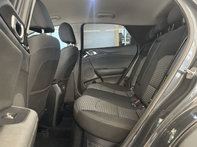 KIAXCEED 1.6 PHEV