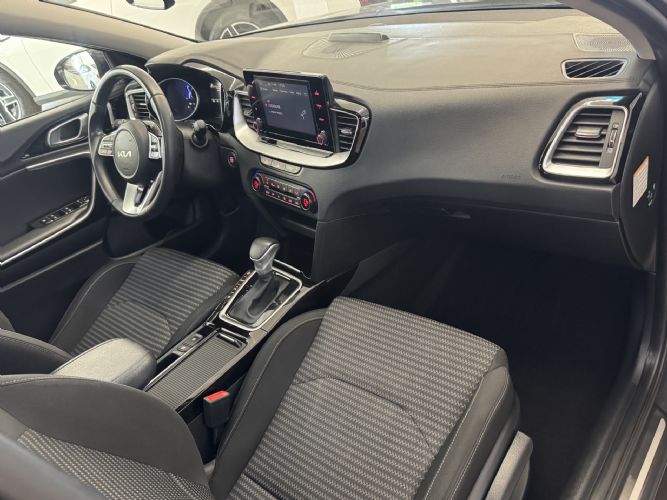 KIAXCEED 1.6 PHEV