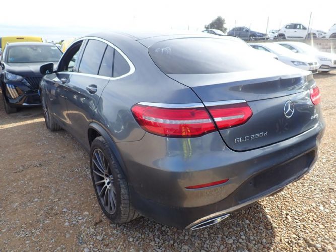 MERCEDESGLC COUPE 250D 4MATIC AMG