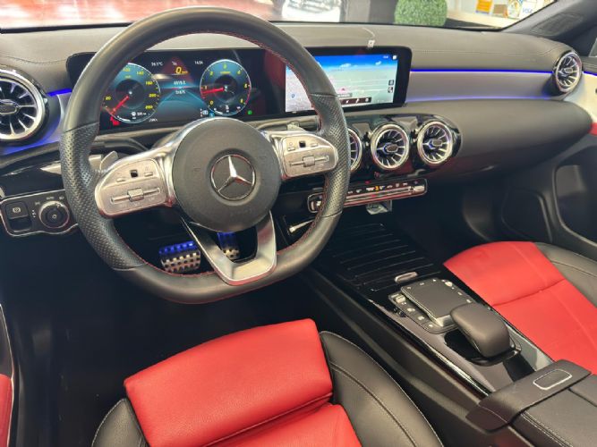 MERCEDESCLA 200D AMG